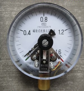 YXC-150磁助电接点压力表0-1.6Mpa