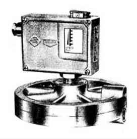 D520M/7DDP 微差压控制器